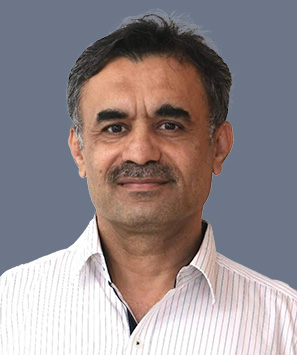 Dr. Nitin Kareer Photo